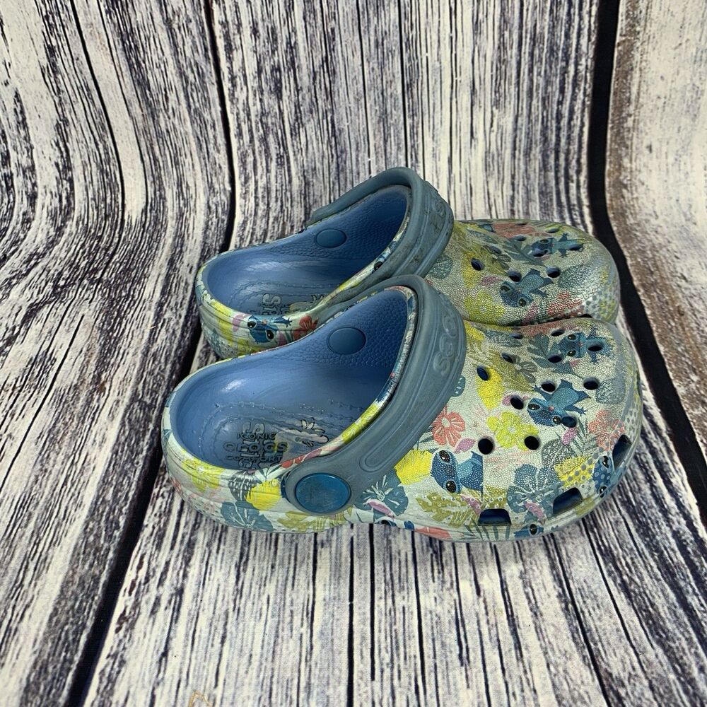 Crocs X Disney Stitch Hawaiian Print Classic Clogs Toddler Size C 8